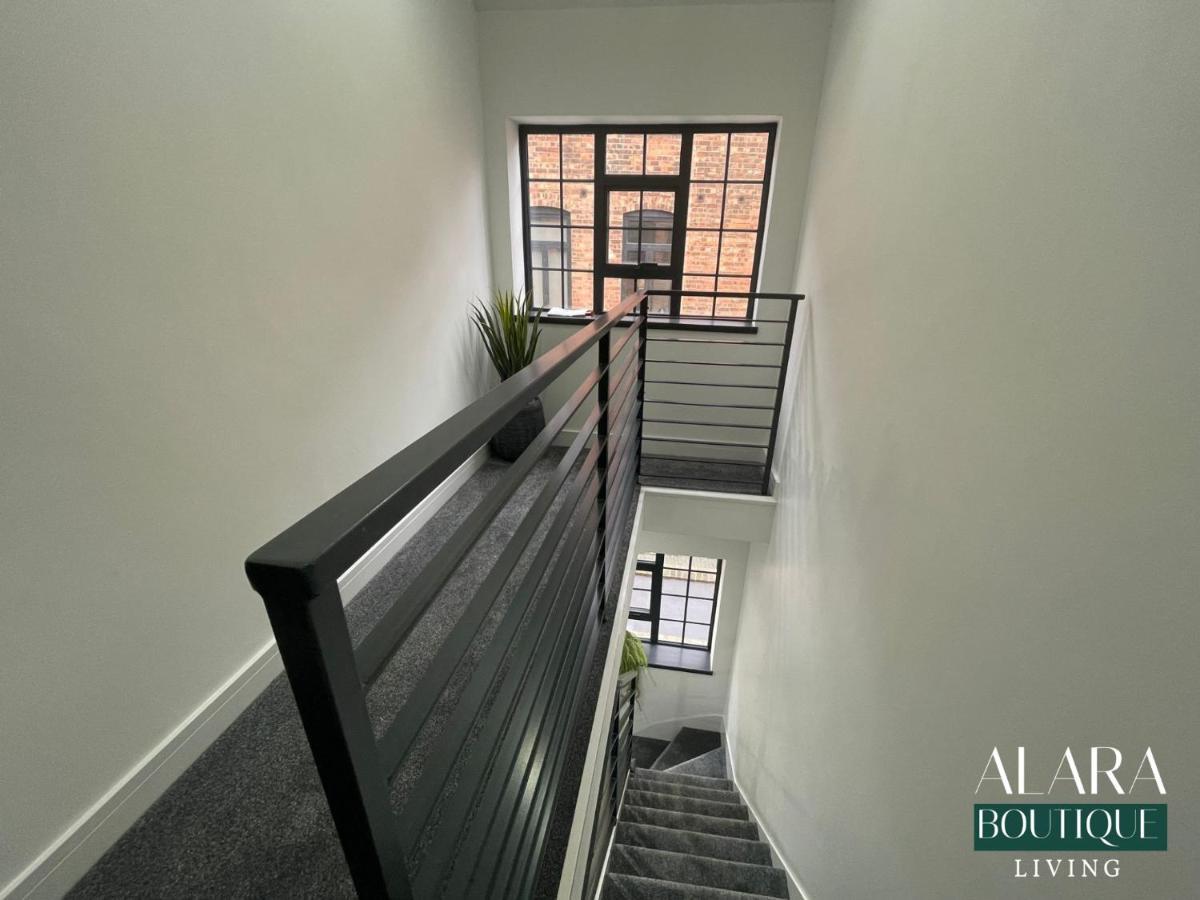 3 Floor Townhouse Luxury Living Alara Boutique Apartamento Birmingham Exterior foto