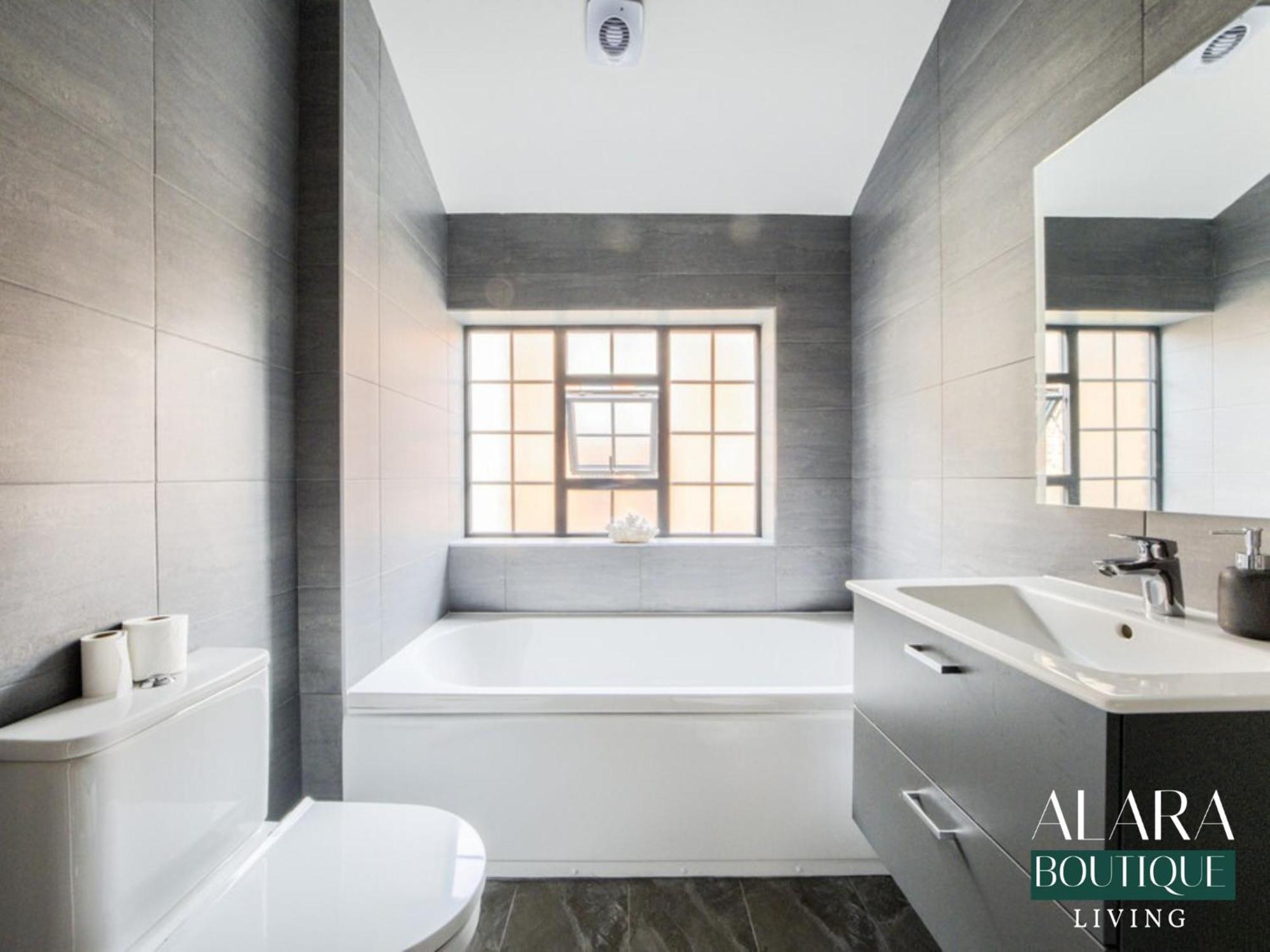 3 Floor Townhouse Luxury Living Alara Boutique Apartamento Birmingham Exterior foto