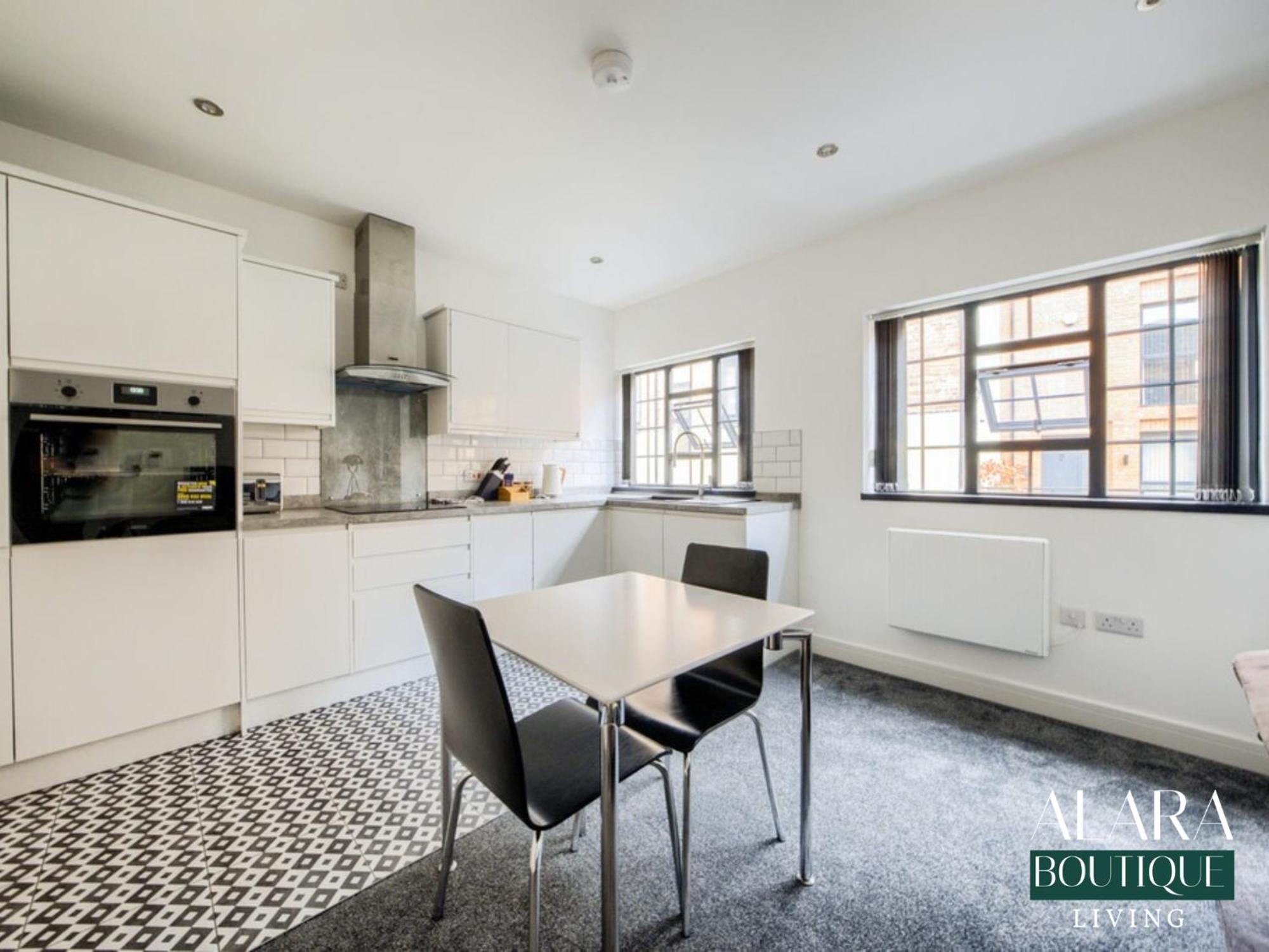 3 Floor Townhouse Luxury Living Alara Boutique Apartamento Birmingham Exterior foto