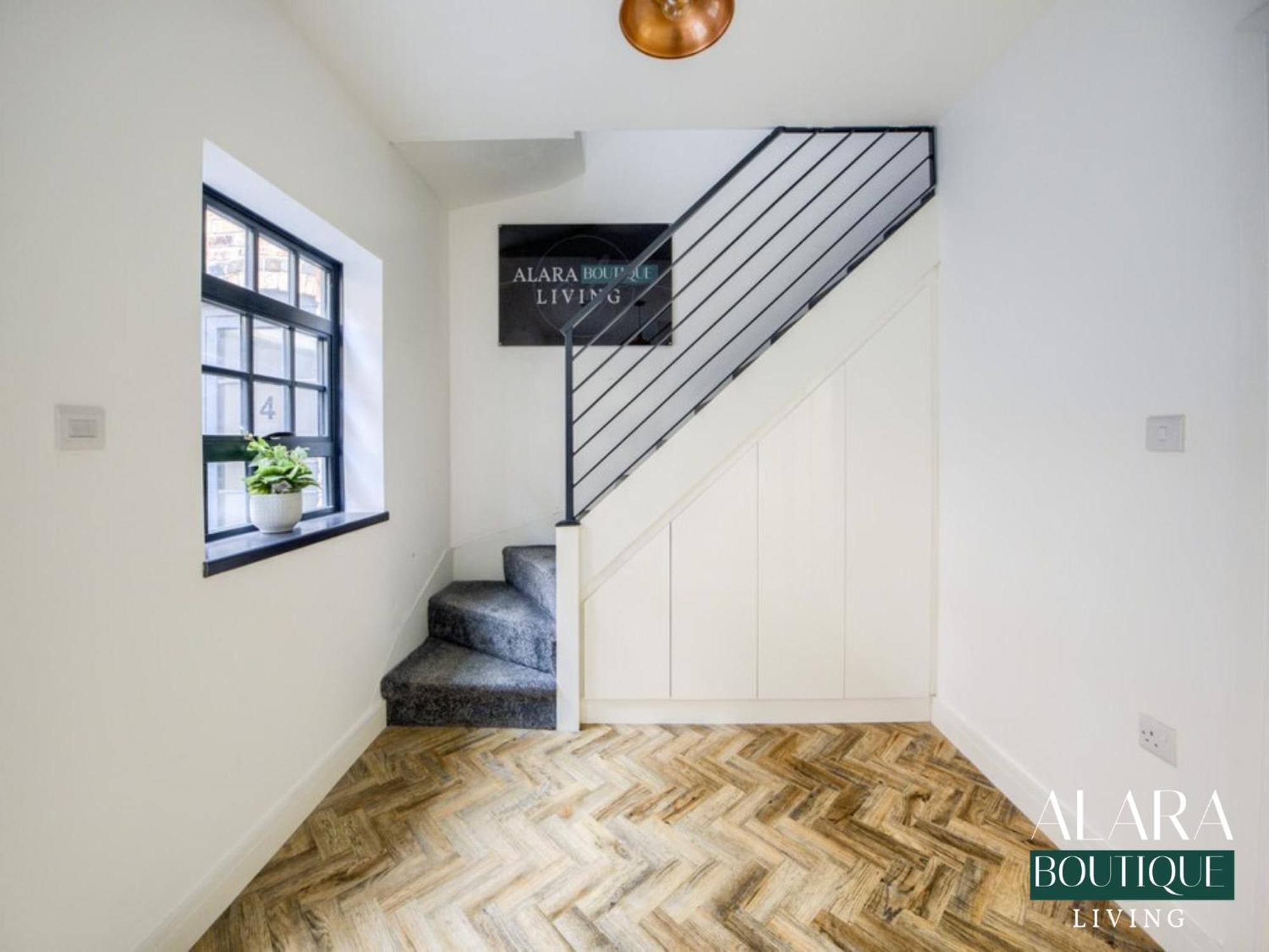 3 Floor Townhouse Luxury Living Alara Boutique Apartamento Birmingham Exterior foto