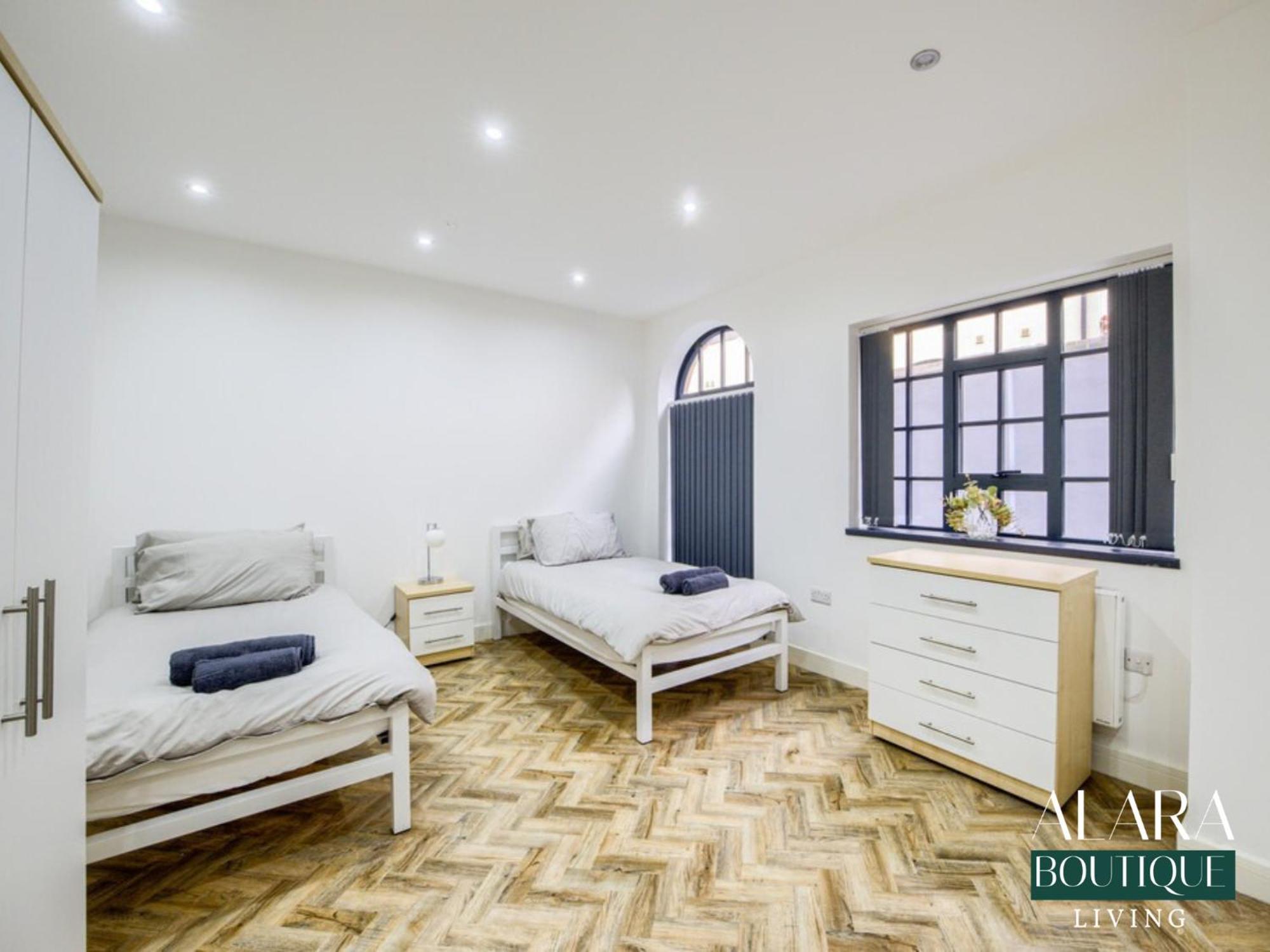 3 Floor Townhouse Luxury Living Alara Boutique Apartamento Birmingham Exterior foto